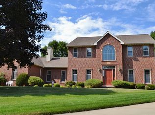 2110 N Courtland Dr, Green Bay, WI 54313