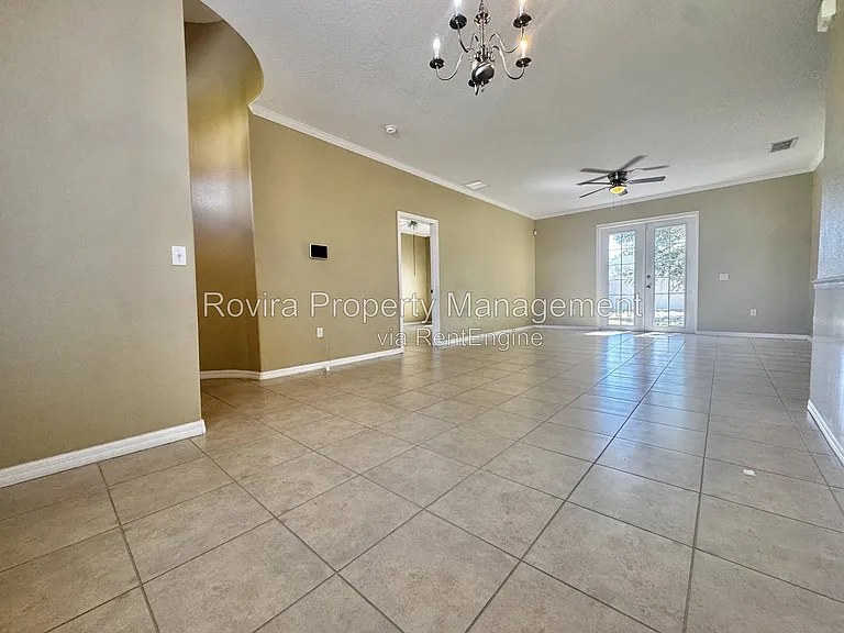 806 Palermo Ct — Photo 3
