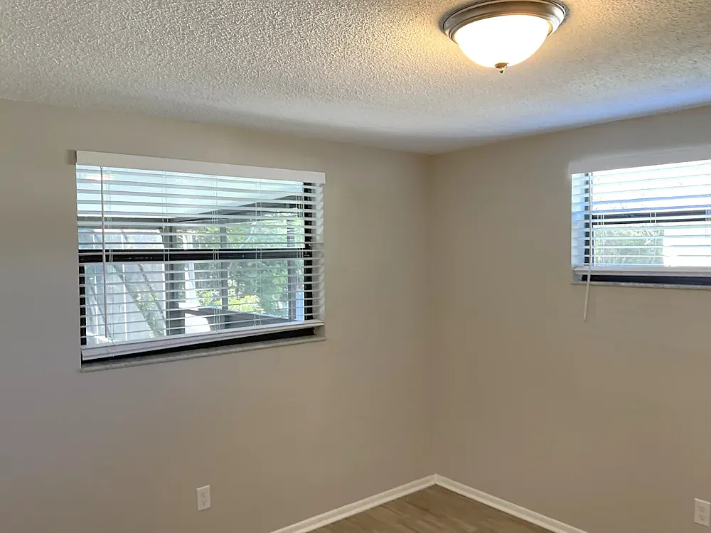 2 bed, $1,860 — Photo 4
