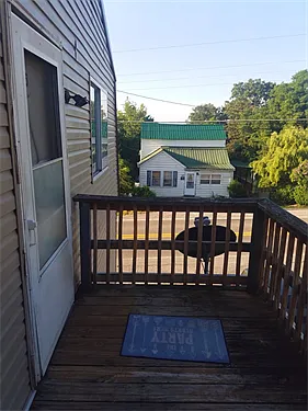 1030 Thornton Ave — Photo 30