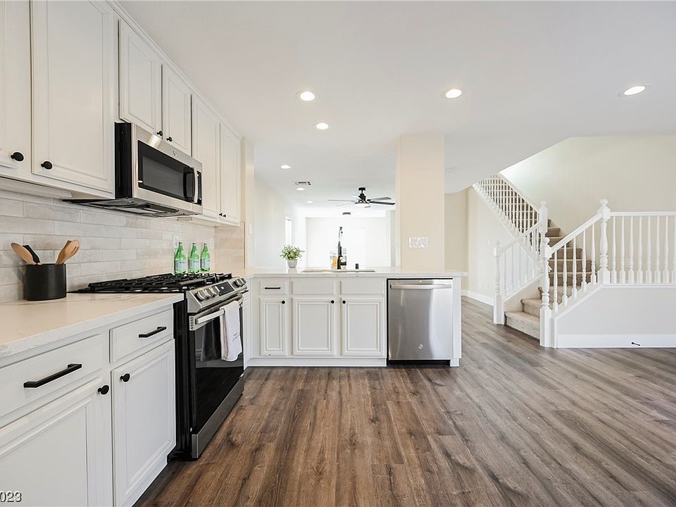 1st image of 675 Magrath St