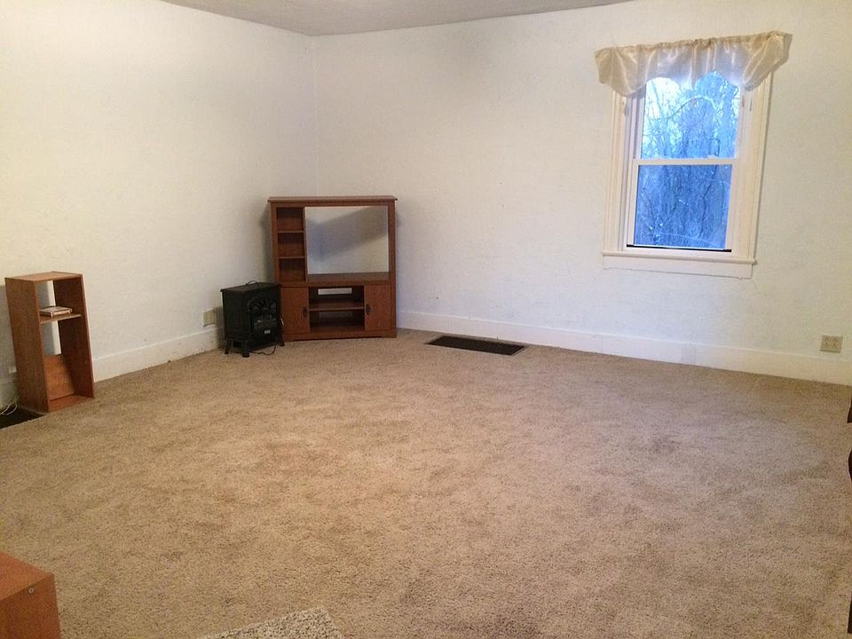 2nd image of 1505 E Wallen Rd