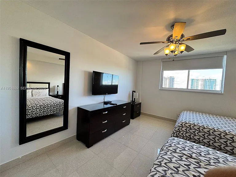 19370 Collins Ave #1520 — Photo 14