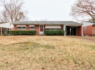 195 Saint Patrick Ln, Florissant, MO 63031