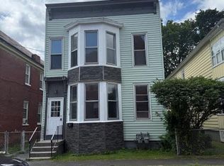818 24th St, Watervliet, NY 12189