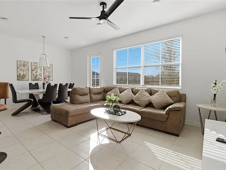 710 Longboat Dr — Photo 14