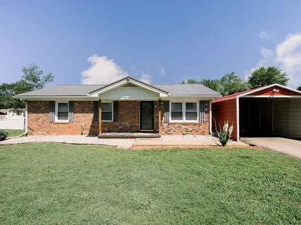 265 Palmer Dr, Bowling Green, KY 42101