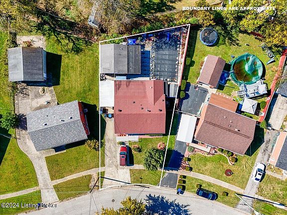 5th image of 9818 West Ave