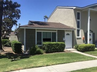 8196 Ridgefield Dr, Huntington Beach, CA 92646