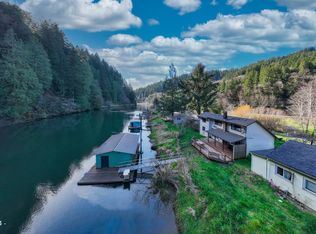 100 E Little Albany Loop, Tidewater, OR 97390