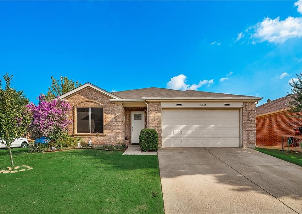 1st image of 828 Lariat Dr