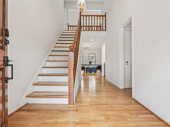 2nd image of 7430 Talbot Colony