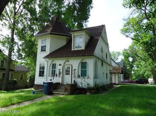20 4th Ave NW, Watertown, SD 57201