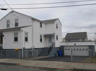 14 Boyden St, Fall River, MA 02721