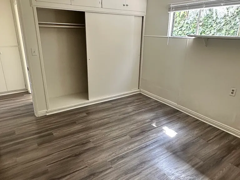 850 Brightwood St #K — Photo 3