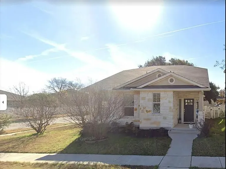 1509 Rices Crossing Ln — Photo 1