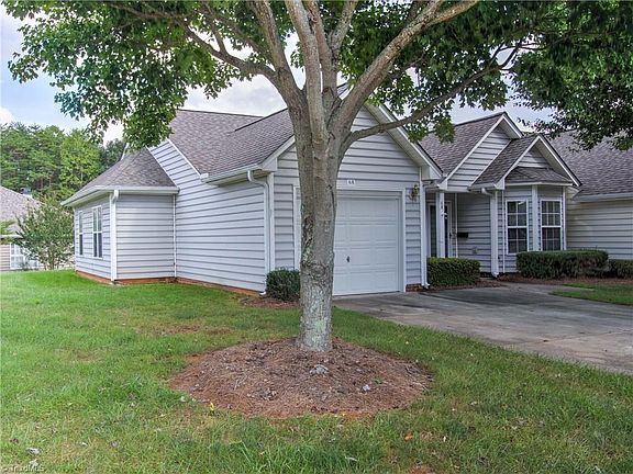2nd image of 68 Mansfield Cir