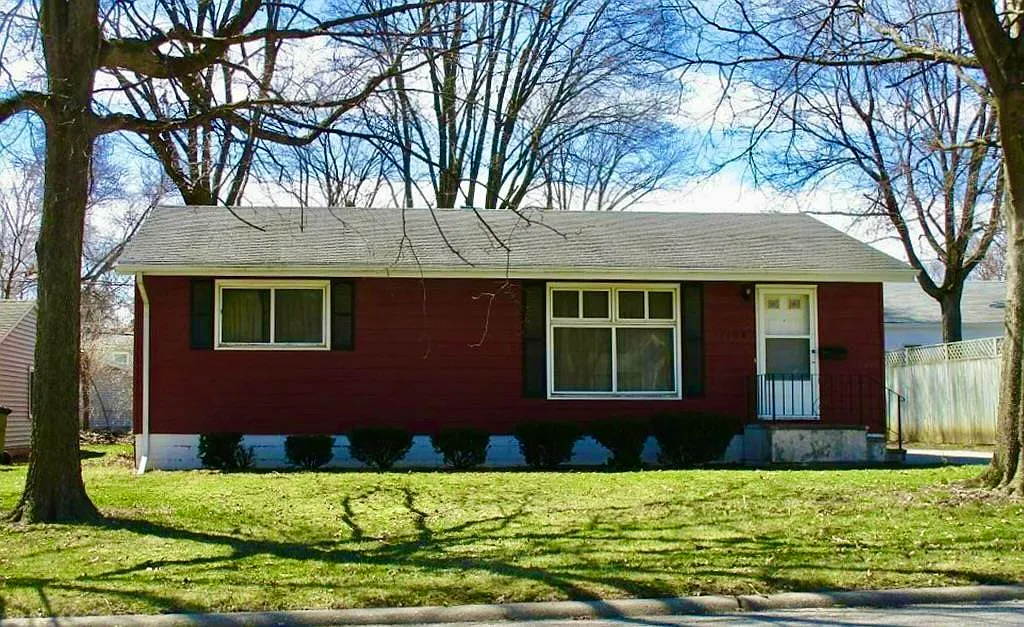 1708 Plymouth Ave photo 1