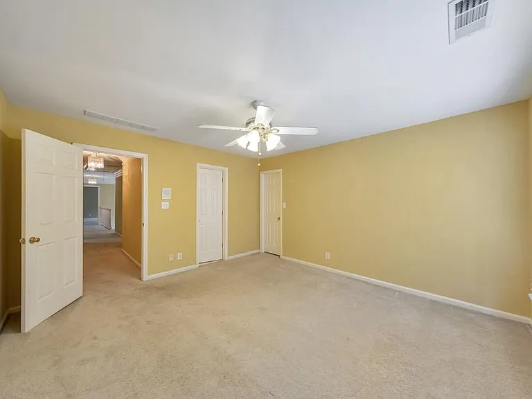 5321 Edgerton Dr — Photo 37
