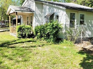 212 Cedar St, Pleasanton, KS 66075