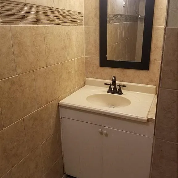 629 W Nettie Ave — Photo 3