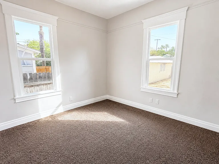 4277 Mission Inn Ave — Photo 11