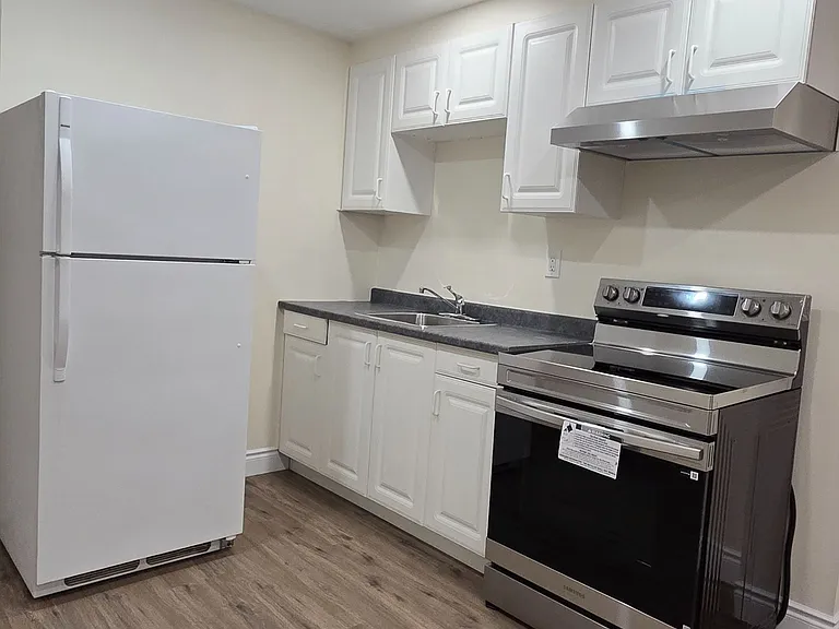 957 Sonoma Ct — Photo 5