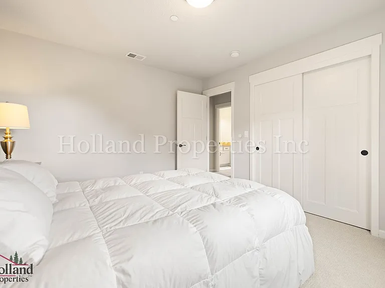 12723 SW Willow Point Ln — Photo 35