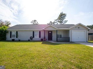 128 Almond Cir, Kingsland, GA 31548