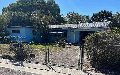 1st image of 3770 SW 23rd St