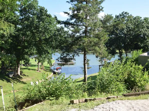 24032 Golden Aster Dr, Unionville, MO 63565