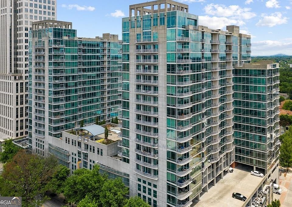 1st image of 923 Peachtree St NE Unit 1636