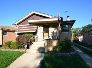 9615 S Sacramento Ave, Evergreen Park, IL