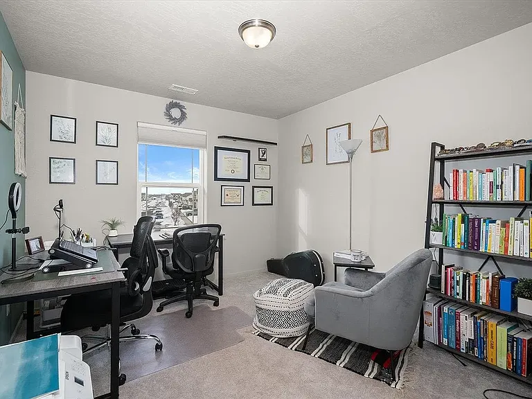 203 S Horton St — Photo 19