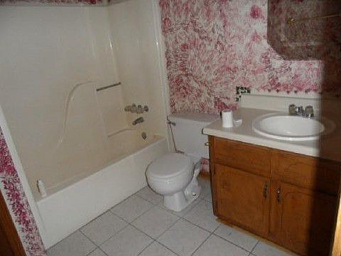2nd image of 85 Beaver Run Rd