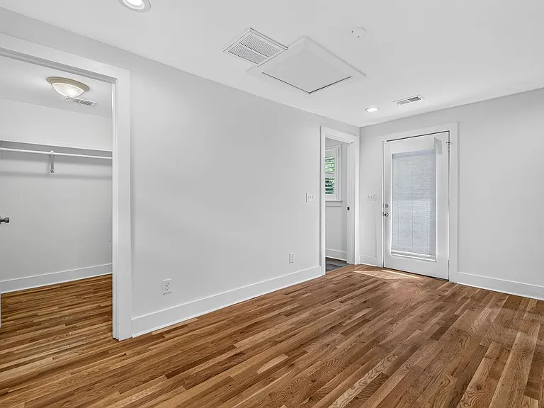 1118 Browning Rd — Photo 25