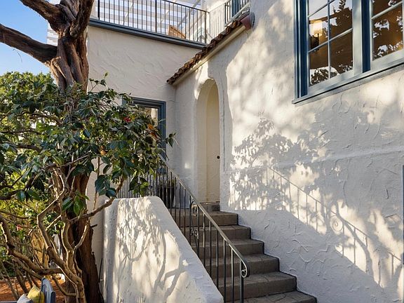 2nd image of 825 The Alameda