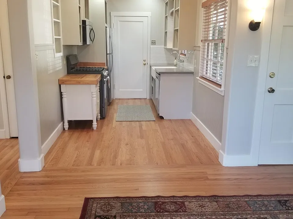 4067 Esperanza Dr