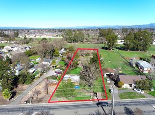 1729 Hearn Ave, Santa Rosa, CA 95407