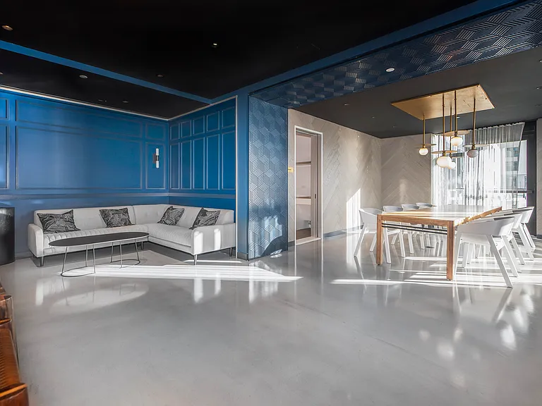 21 India St #S309 — Photo 22