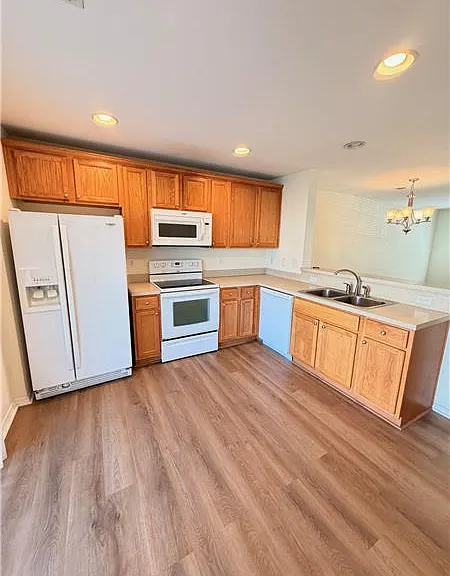 125 Fairgreen St — Photo 4