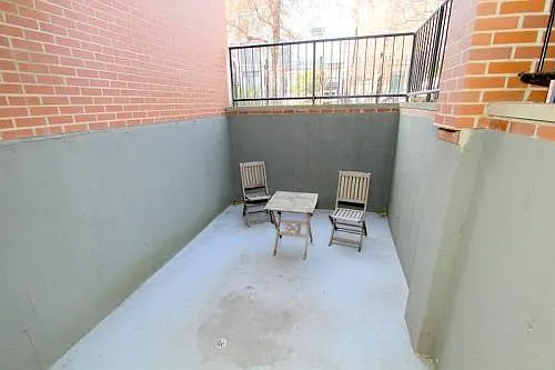 2849 N Damen Ave #1 — Photo 5