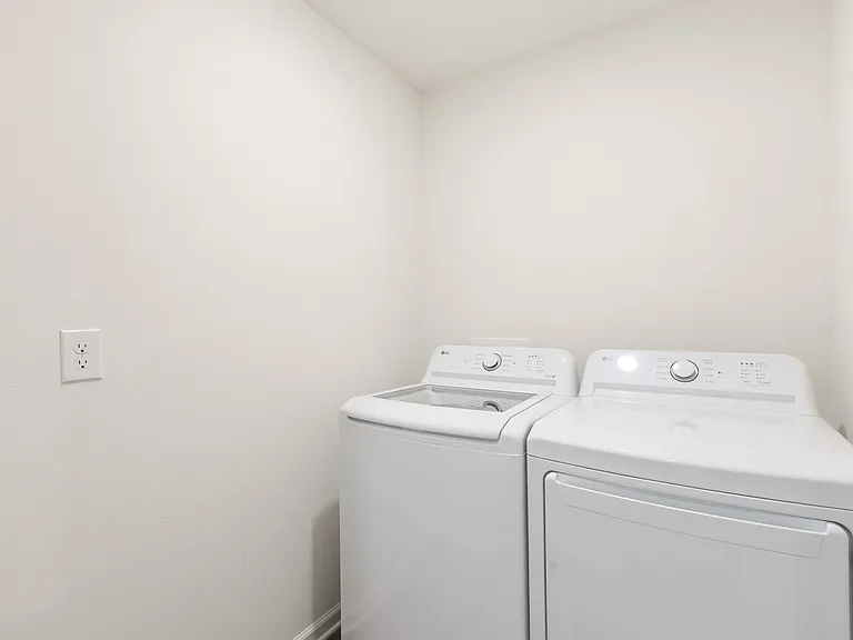 14241 SW 34th Terrace Rd — Photo 27