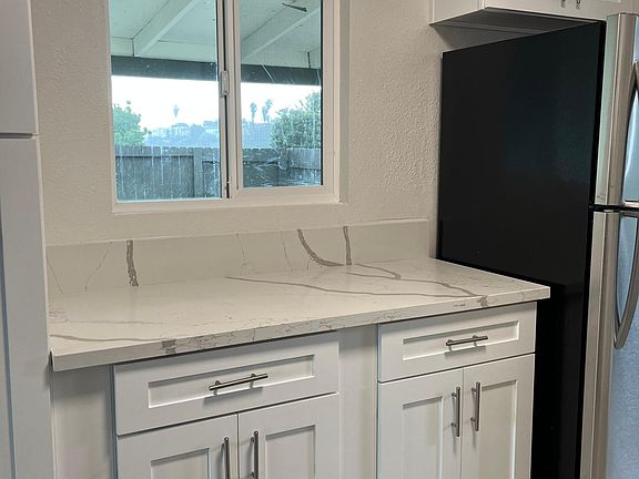New Counter Tops