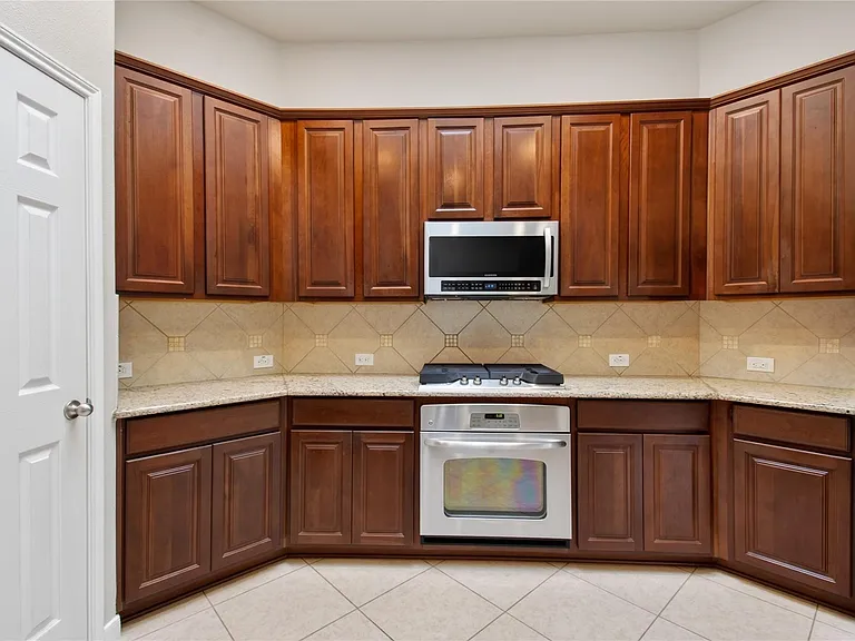 18154 Williams Elm Dr — Photo 14