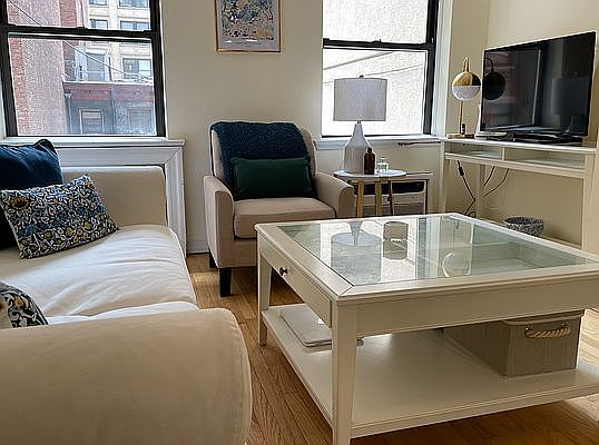 1st image of 58 W 36th St #4B
