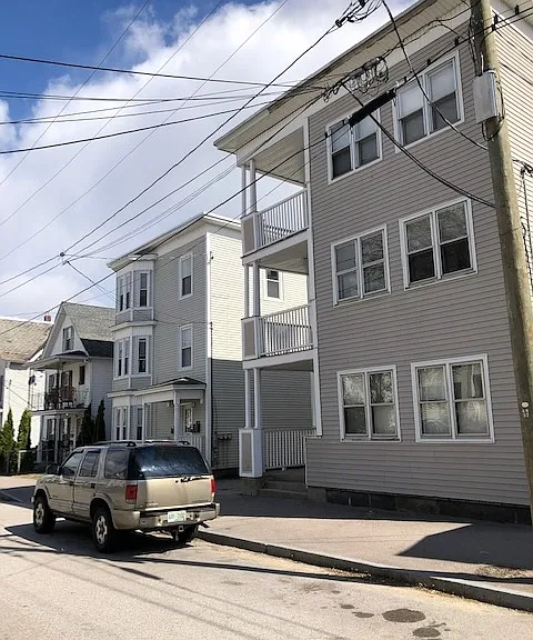 391 Manchester St — Photo 7
