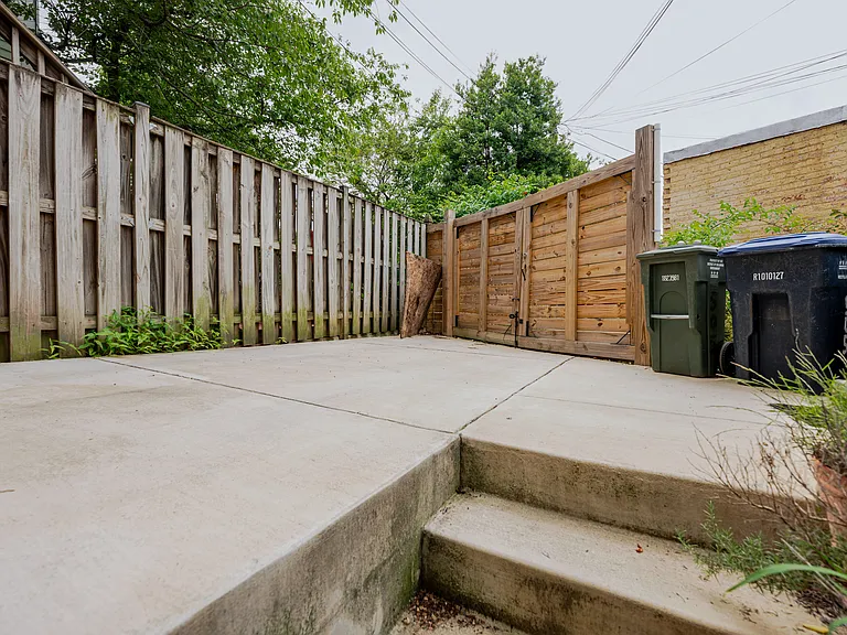 505 Kentucky Ave SE — Photo 20
