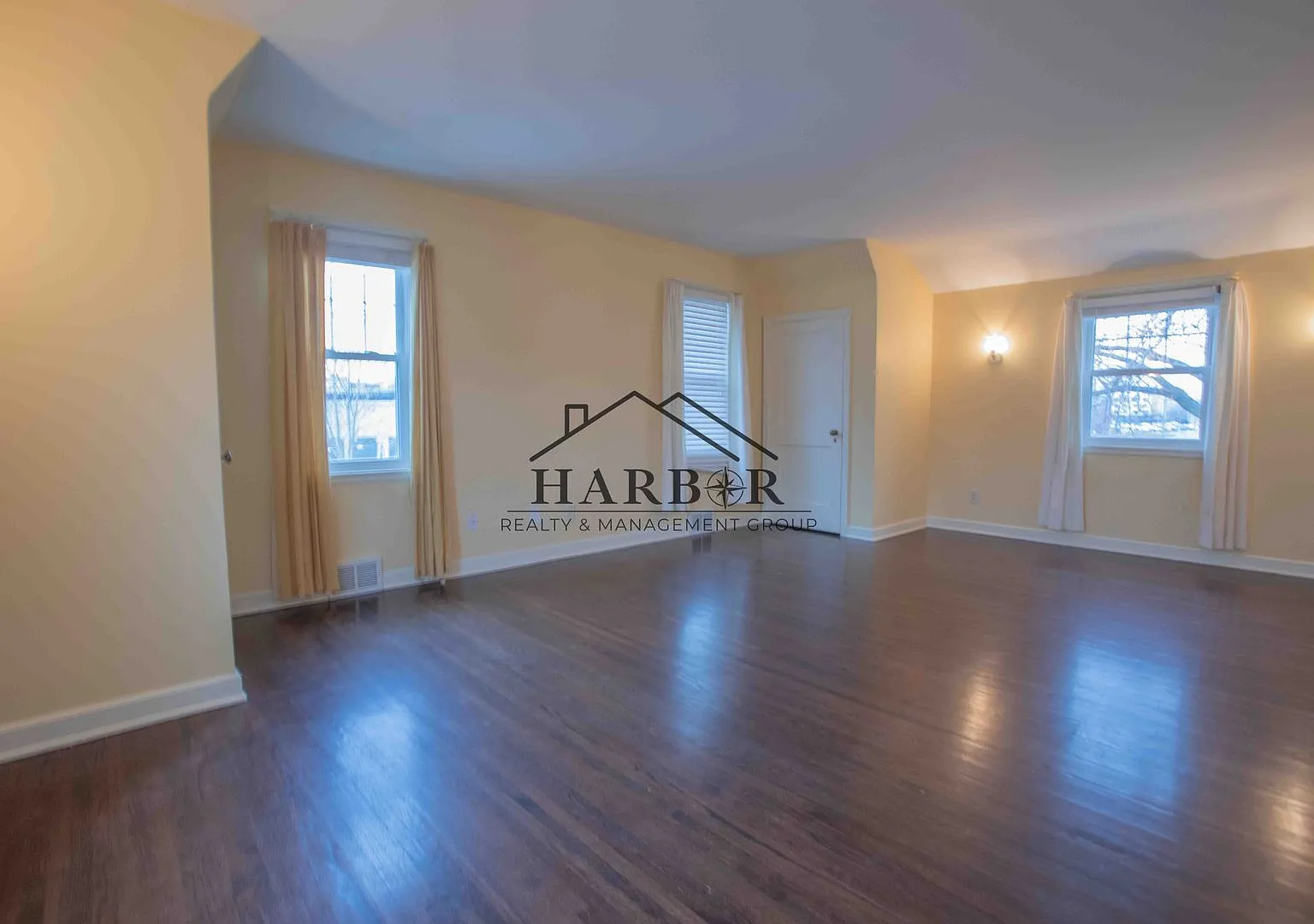 Single Family Home in NW Rochester! — Photo 4