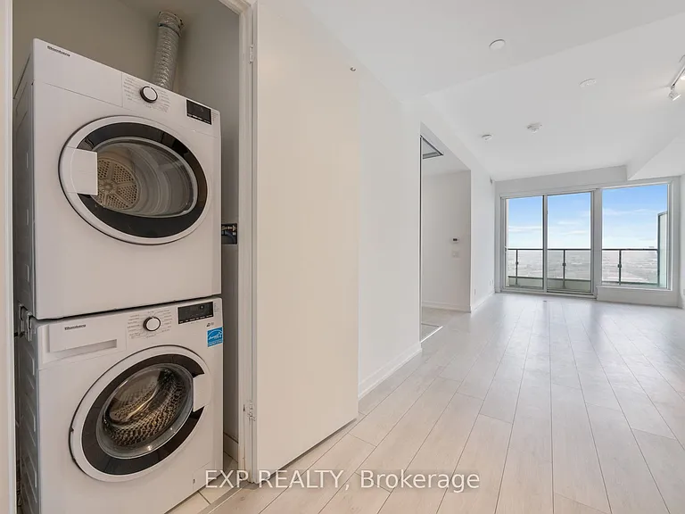 898 Portage Pkwy #3101 — Photo 18